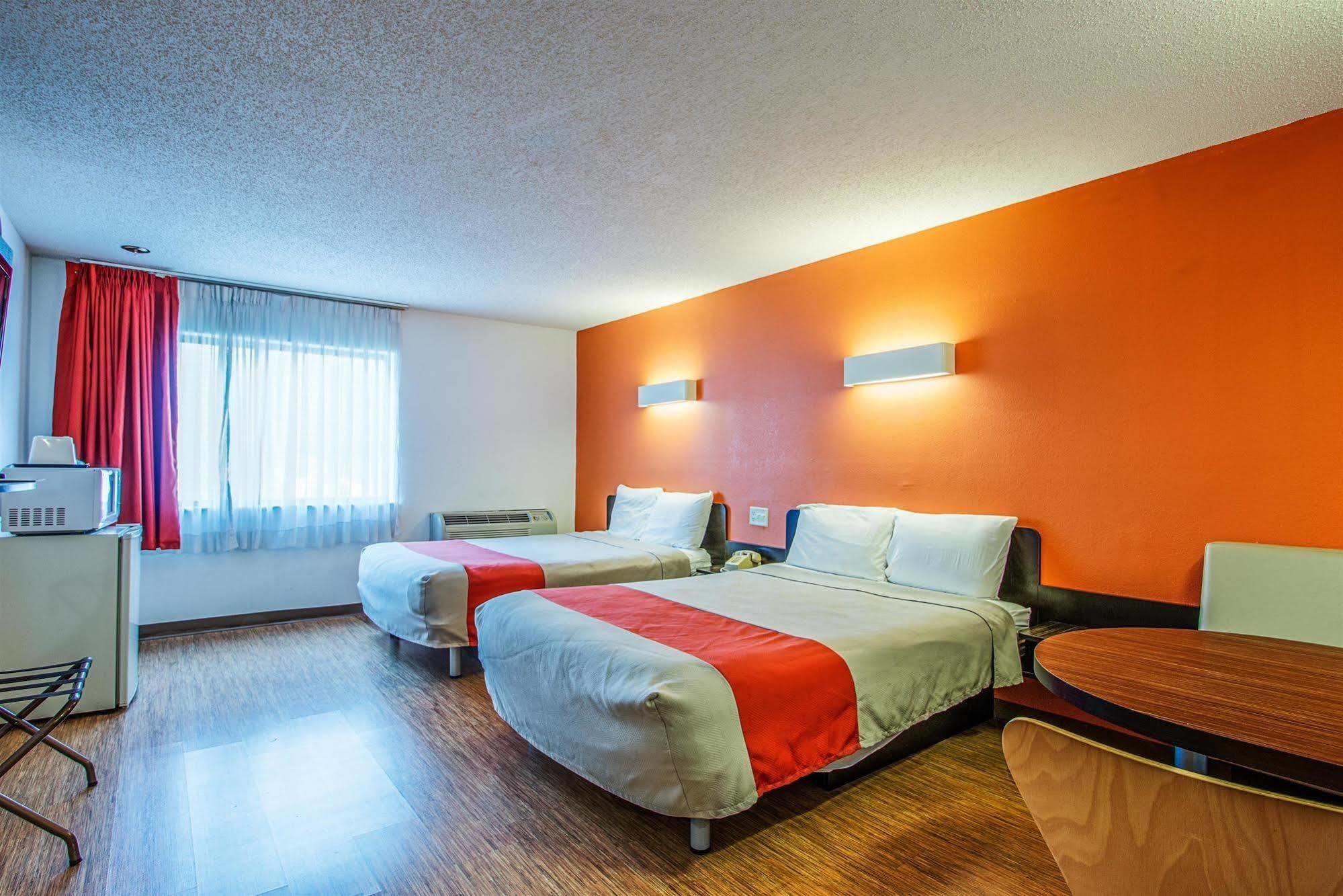 Motel 6-Wisconsin Rapids, Wi Eksteriør bilde