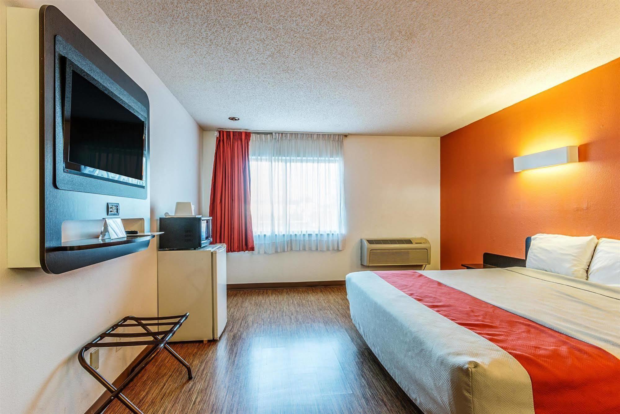 Motel 6-Wisconsin Rapids, Wi Eksteriør bilde