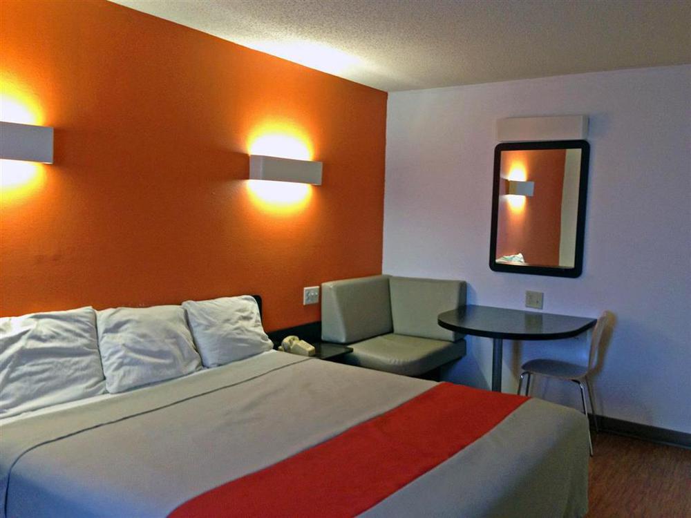 Motel 6-Wisconsin Rapids, Wi Rom bilde